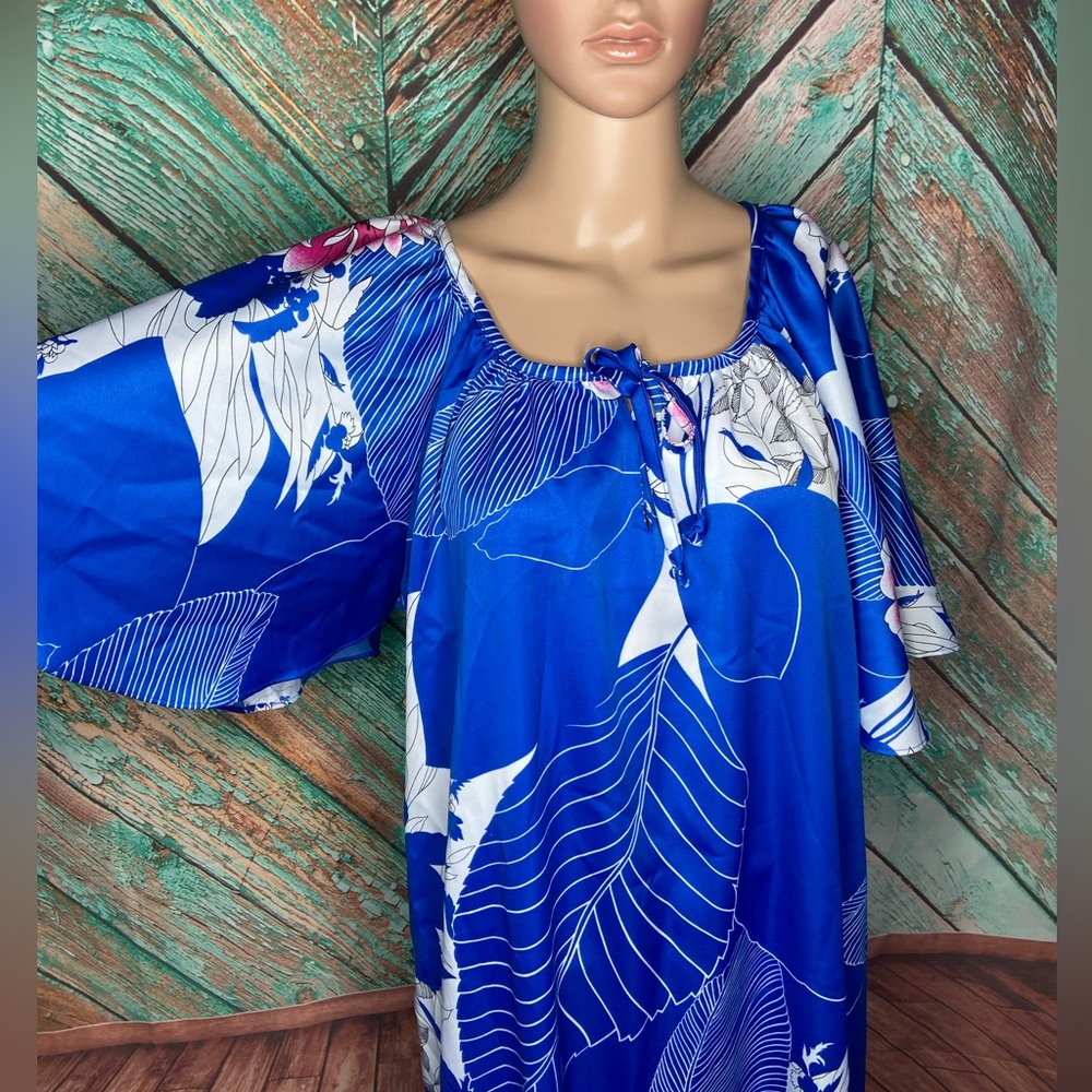 Vintage Hilo Hattie’s Hawaiian Blue Hibiscus Floral Maxi Dress MuMu - Picture 3 of 7